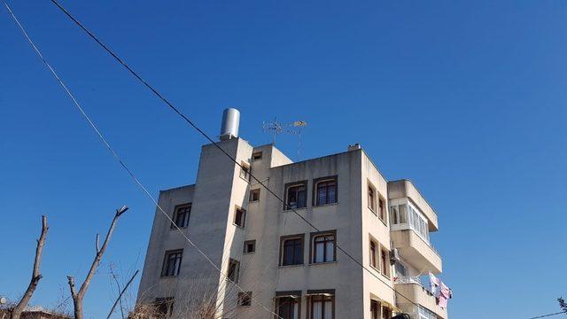 Su deposu g&ouml;r&uuml;n&uuml;ml&uuml; baz istasyonuna tepki 1