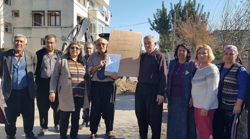 Su deposu g&ouml;r&uuml;n&uuml;ml&uuml; baz istasyonuna tepki