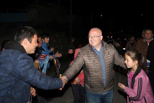 Başkan Gümüş, gündüz merkezde gece kırsalda