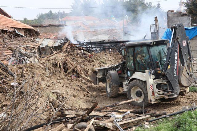 Denizli'de 5.5 büyüklüğünde deprem (5)