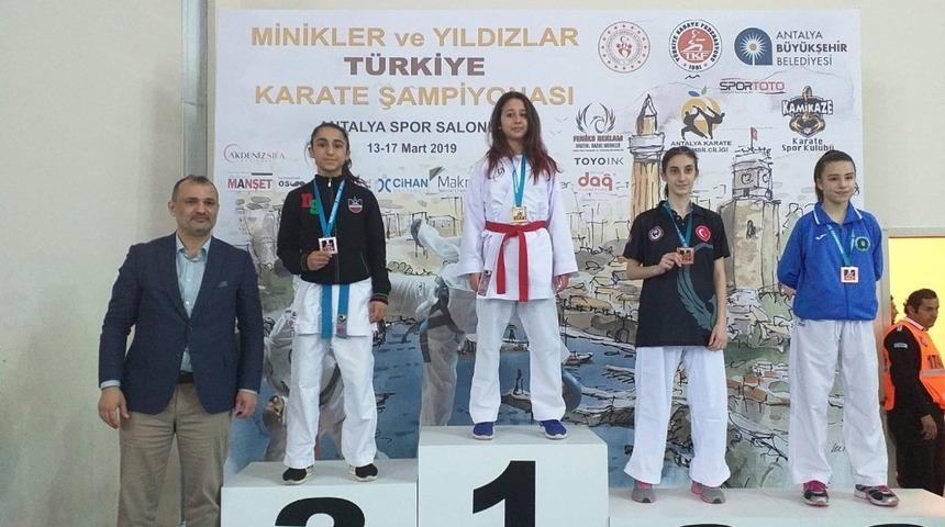 Gecekondudan T&uuml;rkiye ikinciliğine