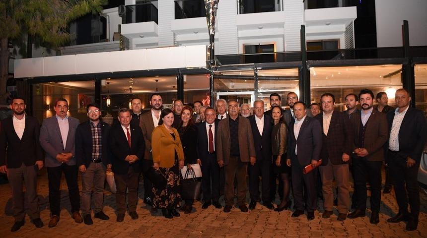 Başkan adayı Böcek, Alanyalı turizmcilerle buluştu