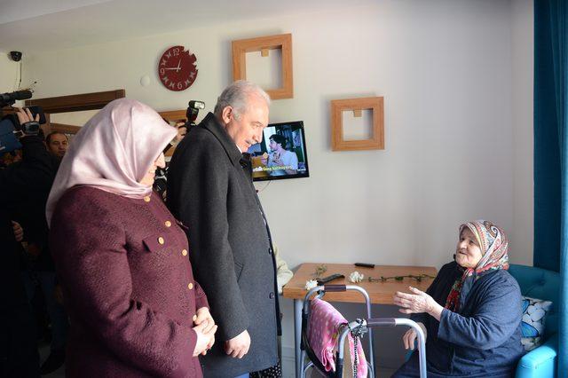 Başkan Uysal’dan yaşlılar haftasında huzur evi ziyareti