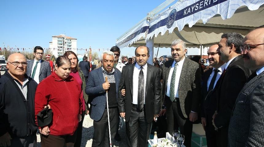 Engelsiz Yaşam Merkezi a&ccedil;ıldı