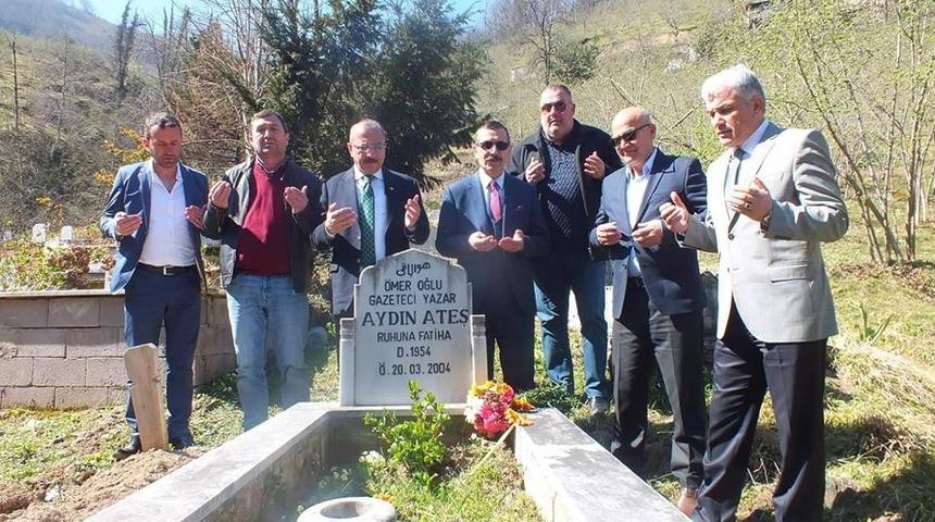 Gazeteci Aydın Ateş anıldı