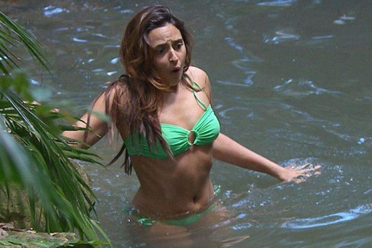 Bataklıkta bikini partisi! G4