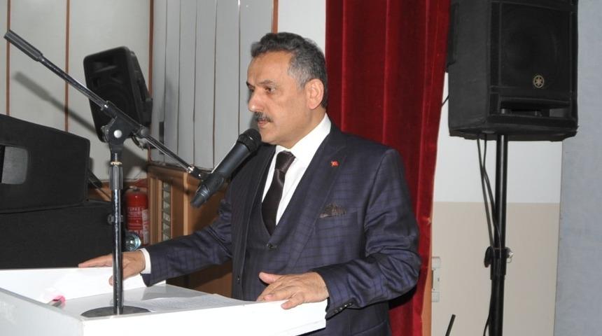 Vali Kaymak’tan gençlere çağrı