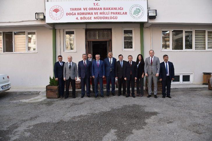 Vali Deniz, kurum ziyaretlerine devam ediyor G3