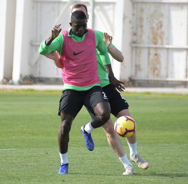 Konyaspor'da, Medipol Başakşehir maçı hazırlıkları<br />
