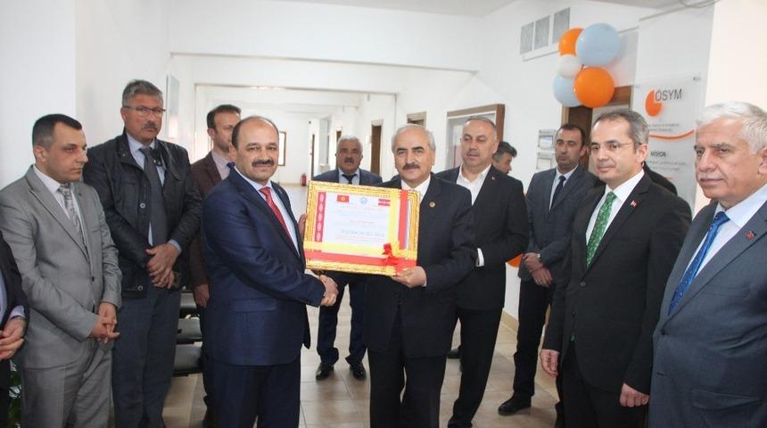 Kırgızlardan Tosya Belediye Başkanı Kazım Şahin&rsquo;e Teşekk&uuml;r