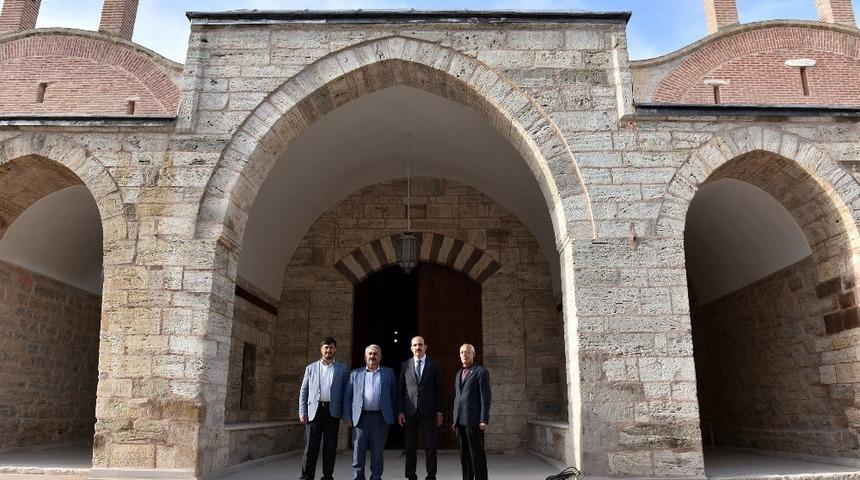 Ereğli Millet Kıraathanesi&rsquo;ne kavuşuyor