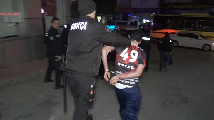 Bursa'da akraba aileler birbirine girdi! 6 yaralı, 16 gözaltı G4