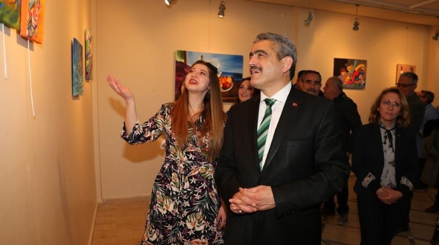Başkan Alıcık; “Sanatın ve sanatçının yanındayız”