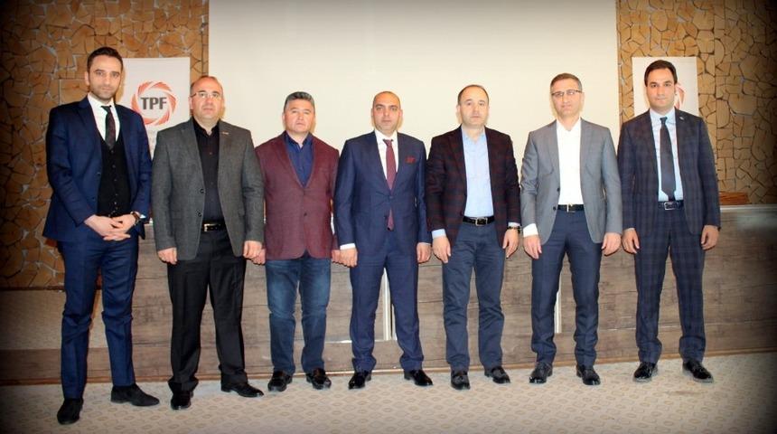 Düzgün, PERDER’de güven tazeledi