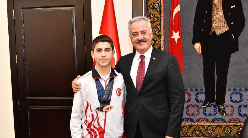 Yaz okulunda keşfedilen sporcu Dünya 3.’sü oldu