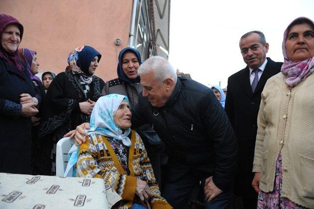 Dağ yöresi Bozbey’i bağrına bastı