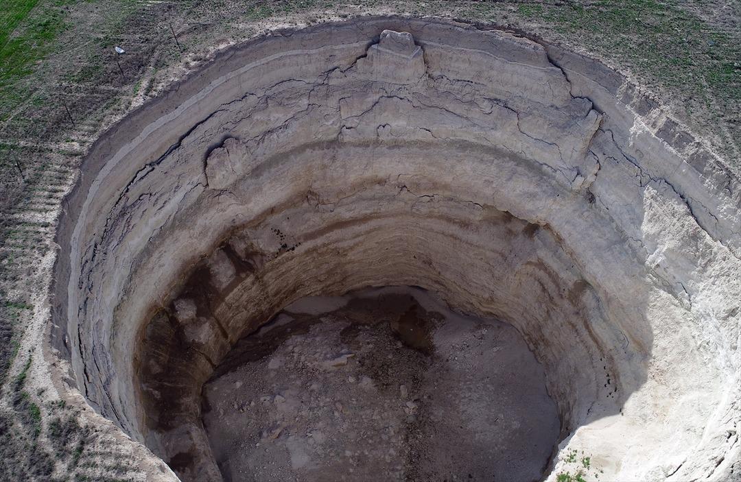 Konya Ovası'nda artan obruk sayısı korkutuyor