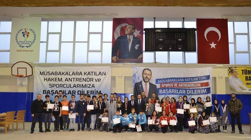 Okul Sporları Satran&ccedil; Yıldızlar İl Birinciliği m&uuml;sabakaları sona erdi