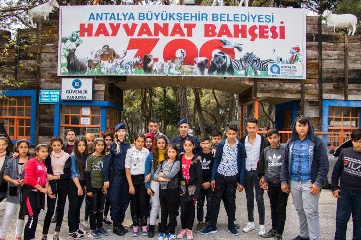 İl Jandarma Komutanlığından çocukları mutlu eden proje G5