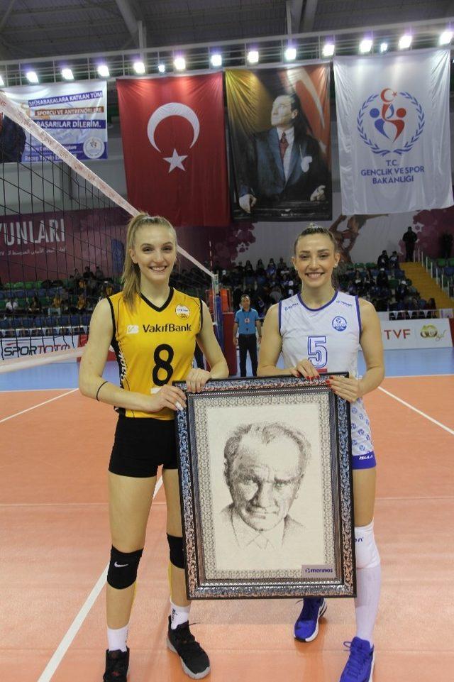 Merinosspor Bayan Voleybol Takımı 1. Lig’de