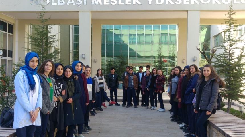 Lise öğrencilerinden Gölbaşı MYO’ya gezi