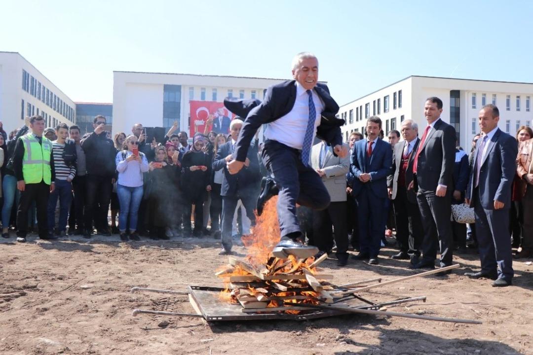 Kayseri&rsquo;de &lsquo;Nevruz&rsquo; coşkusu