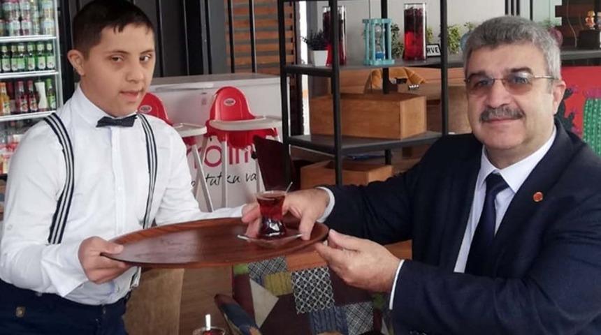 &Ouml;zkar&rsquo;dan engellilere destek