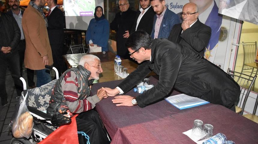 Başkan &Ccedil;elik Karaoğlanlı ve Yeni Mahmudiye&rsquo;de vatandaşla buluştu