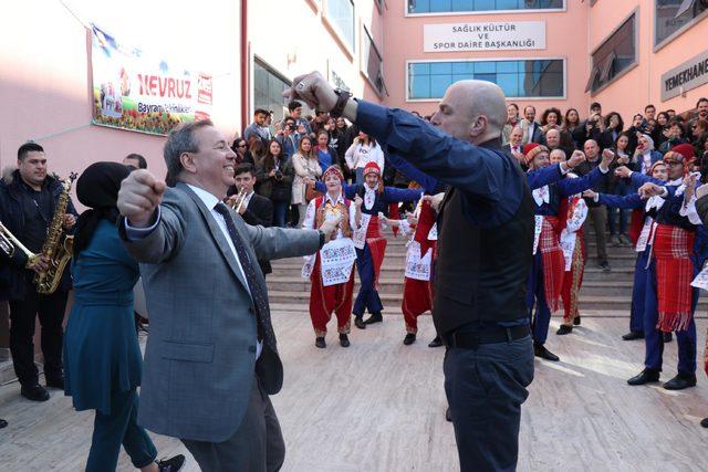 Edirne'de 9-8'lik nevruz kutlaması