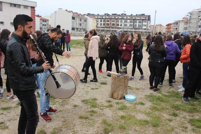 Baharın gelişi coşkuyla kutlandı