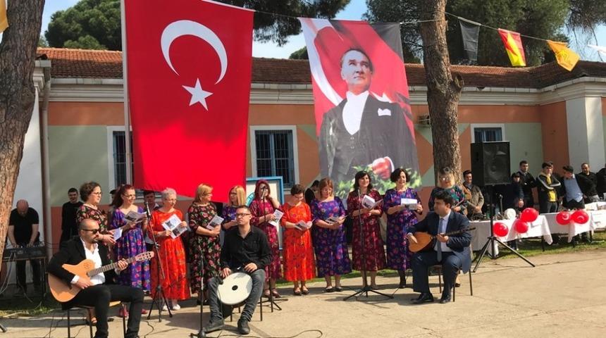 Birgi Kadınlar Korosu Nevruz etkinliğine renk kattı