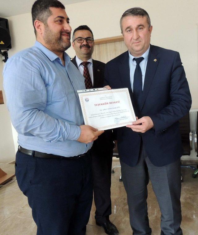 Öğrencilere bağ hastalıkları semineri