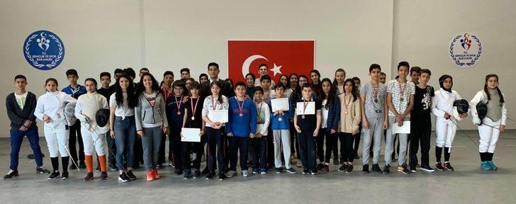 SANKO Okulları eskrimde de iddialı G1