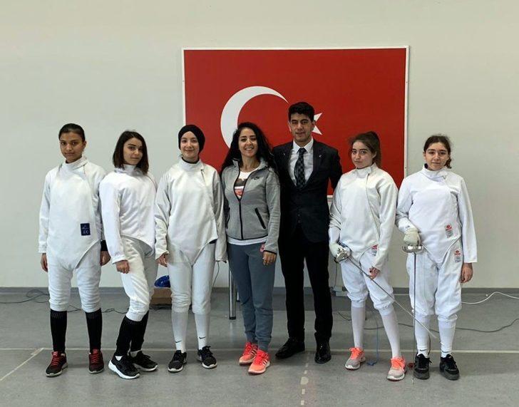 SANKO Okulları eskrimde de iddialı G2