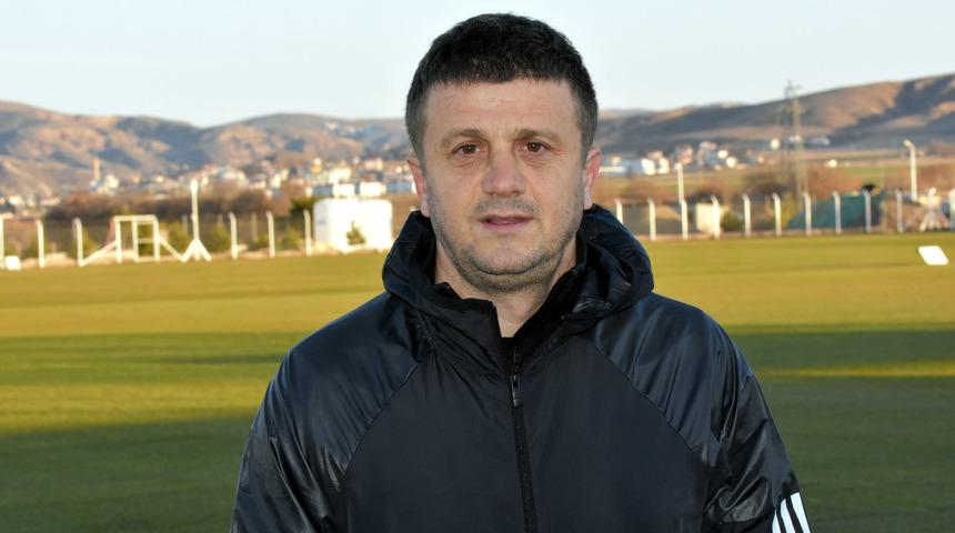 Hakan Keleş: Yabancı futbolcu sınırsız olsun