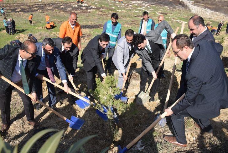Kozan’da “Adalet Ormanı” fidan dikim etkinliği G3