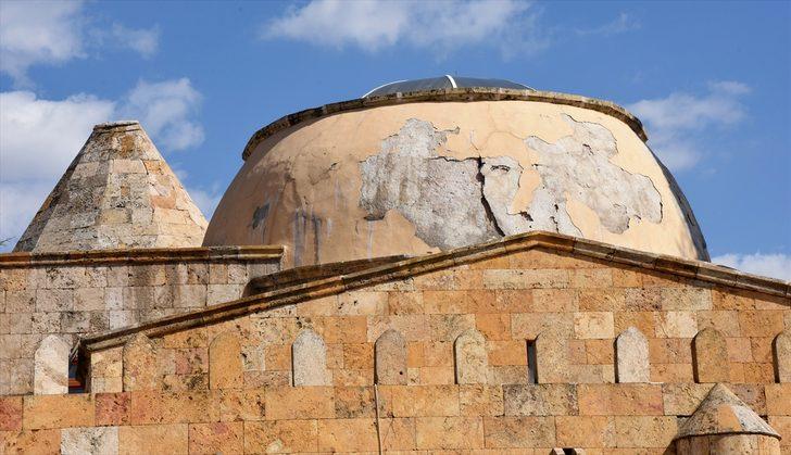 800 yıllık gök bilim medresesine 'bilimsel' restorasyon G5