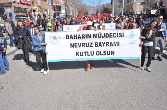 Erzincan’da nevruz, bayram havasında kutlandı