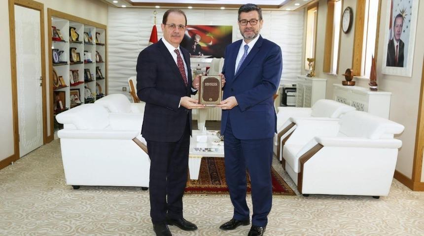 Diyanet İşleri Başkan Yardımcısı Muslu&rsquo;dan Rekt&ouml;r Coşkun&rsquo;a ziyaret
