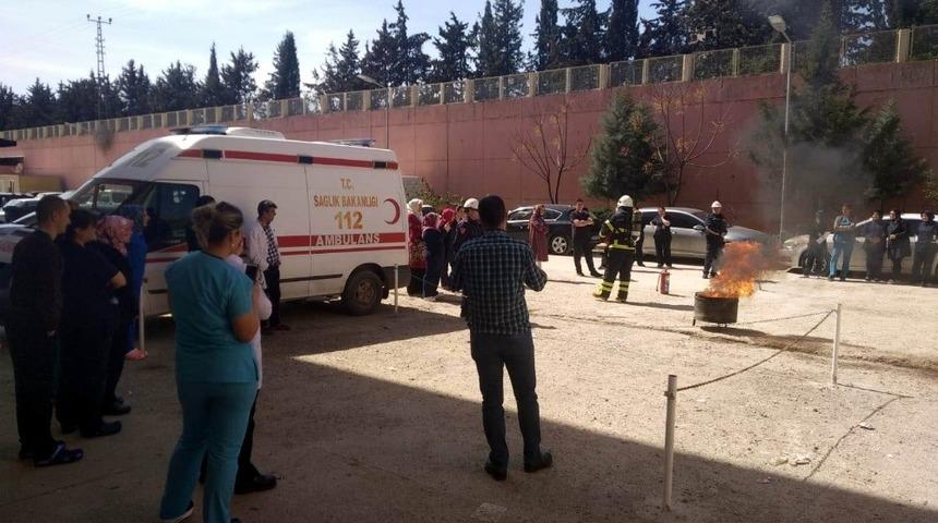 İtfaiye m&uuml;d&uuml;rl&uuml;ğ&uuml; ekipleri eğitimlerine devam ediyor