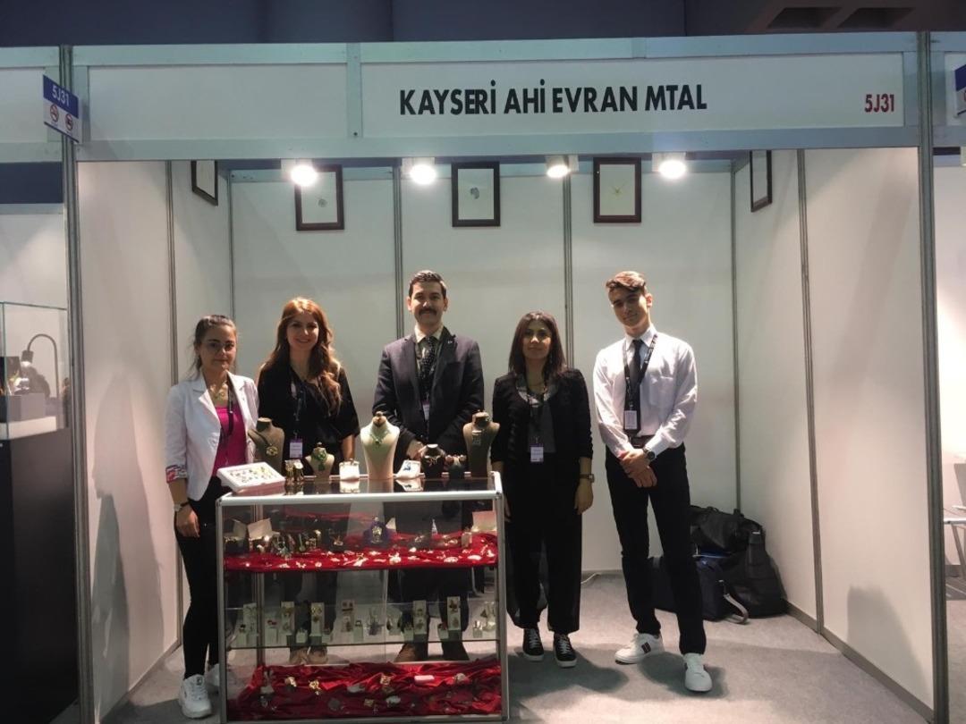 Ahi Evran Mesleki ve Teknik Anadolu Lisesi &ouml;ğrencileri M&uuml;cevher İhtisas Fuarında