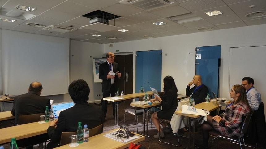 AG&Uuml;&rsquo;den Uluslararası Konferanslar