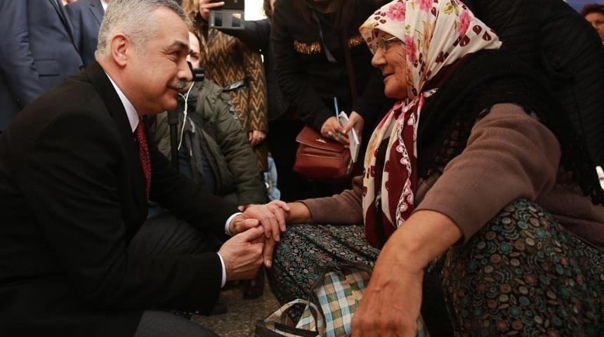 Mustafa Savaş, &ldquo;Se&ccedil;imi kaybetme korkusuna kapıldılar&rdquo;