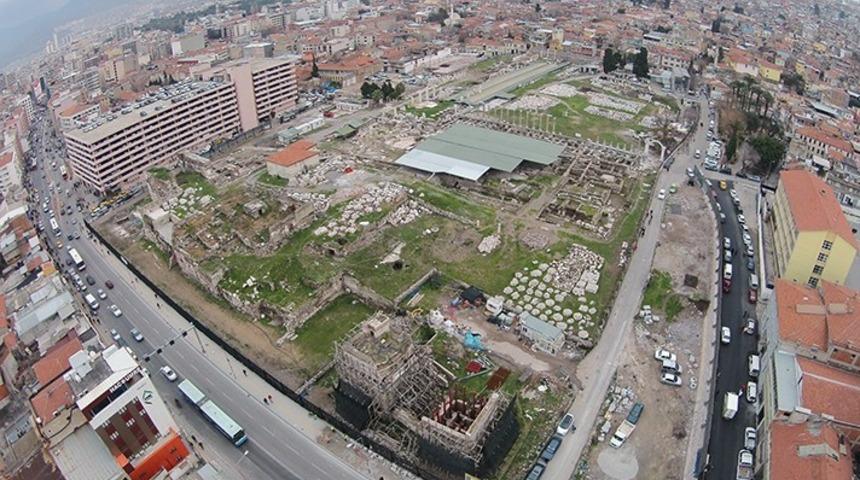 İzmir b&uuml;y&uuml;kşehir, 2 milyar 114 milyon liralık gayrimenkul satın aldı