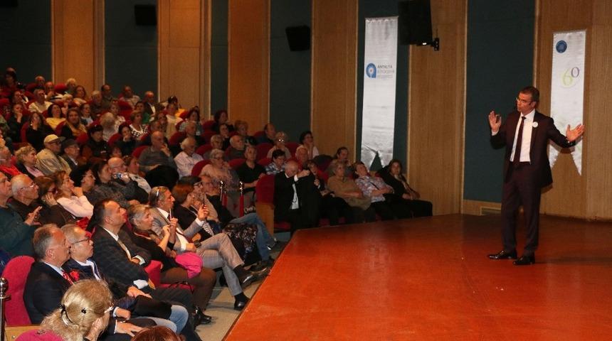 Mavi Ev’de ‘Yaşam Boyu Hukuk’ konuşuldu