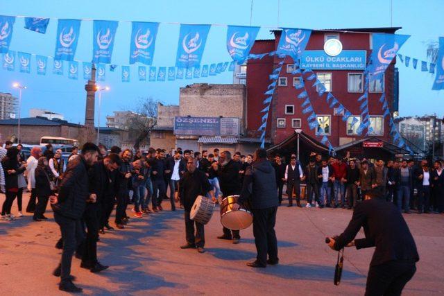 Ülkü Ocakları Nevruz bayramını coşkuyla kutladı