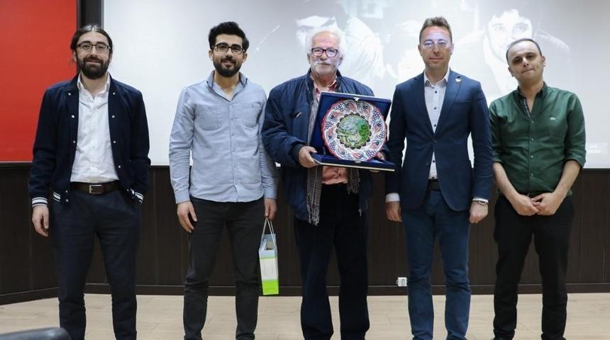 Duayen g&ouml;r&uuml;nt&uuml; y&ouml;netmeni Aytekin &Ccedil;akmak&ccedil;ı, KB&Uuml;&rsquo;de