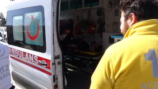 Maltepe sahil yolunda dolmuş ile otomobil çarpıştı: 10 yaralı 