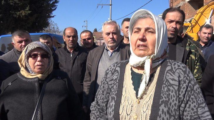 Define faciasında gözü yaşlı bekleyiş! 'Ölü ya da diri çocuklarımızı istiyoruz' G3