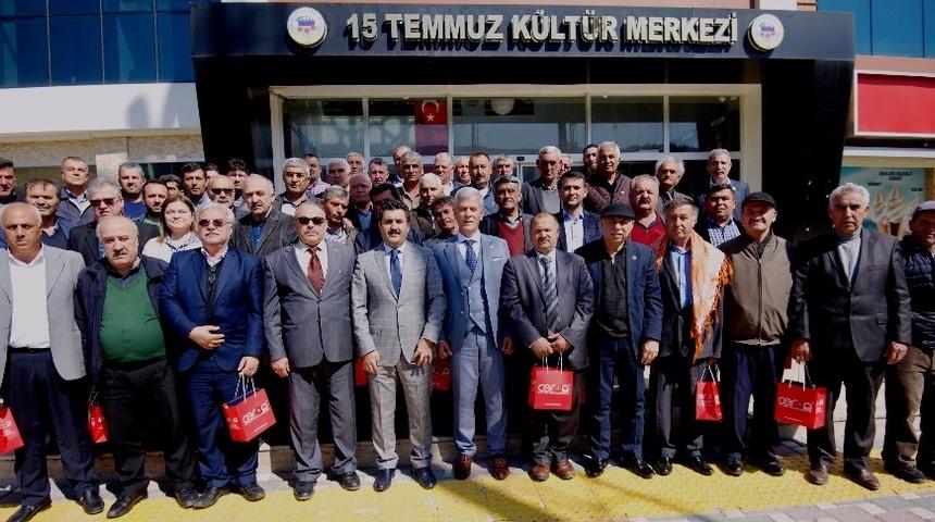 Başkan Uğurlu, STK temsilcileri ve muhtarlarla bir araya geldi